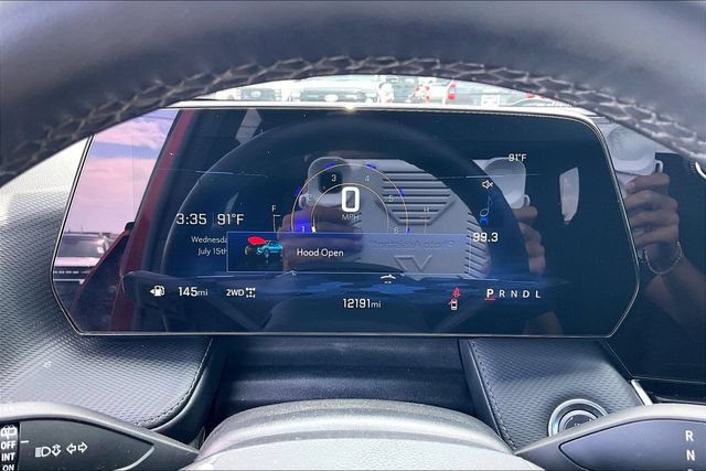 Used 2025 Chevrolet Equinox LT AWD/4WD image 19
