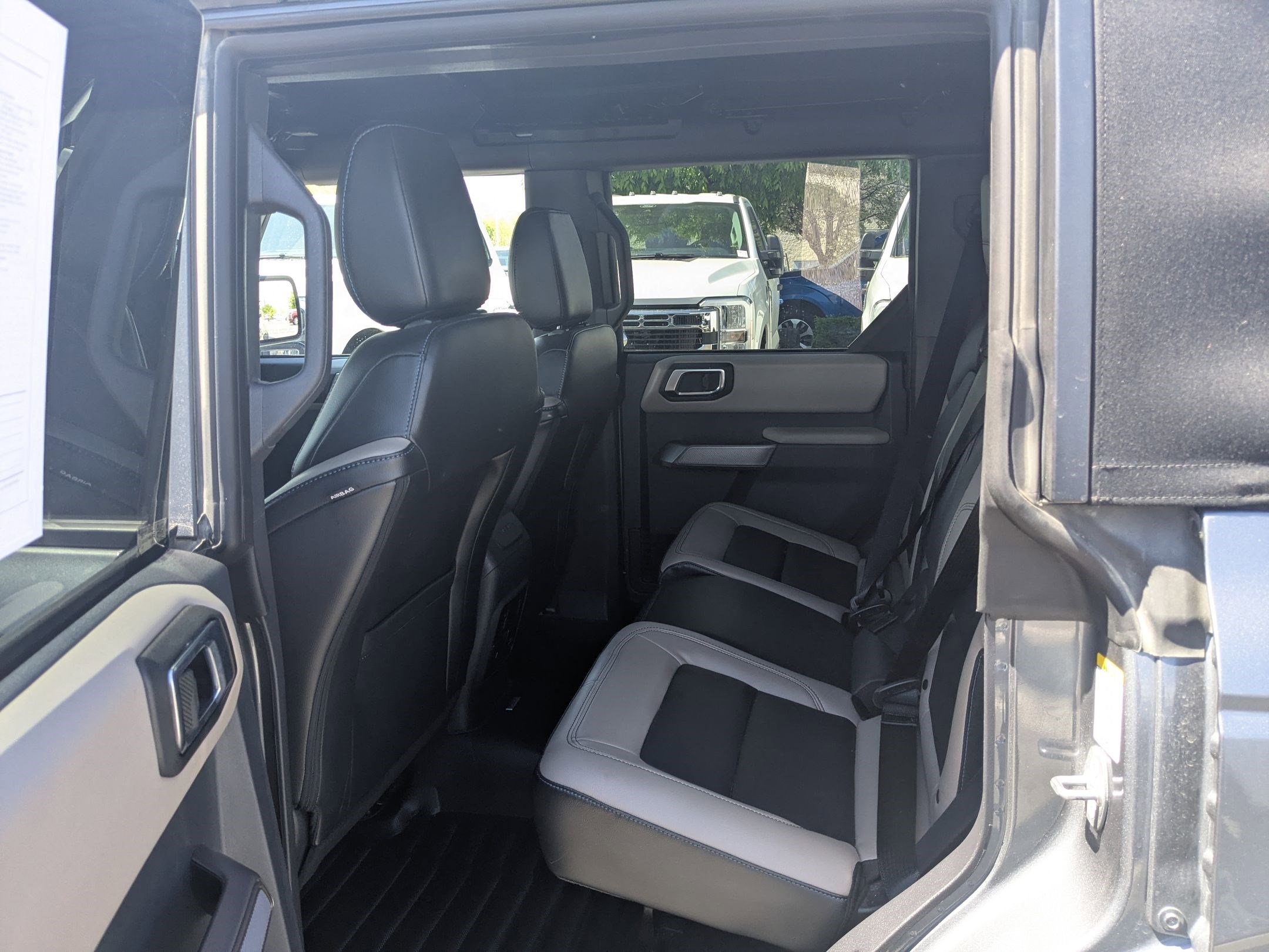 Certified 2023 Ford Bronco Wildtrak AWD/4WD image 33
