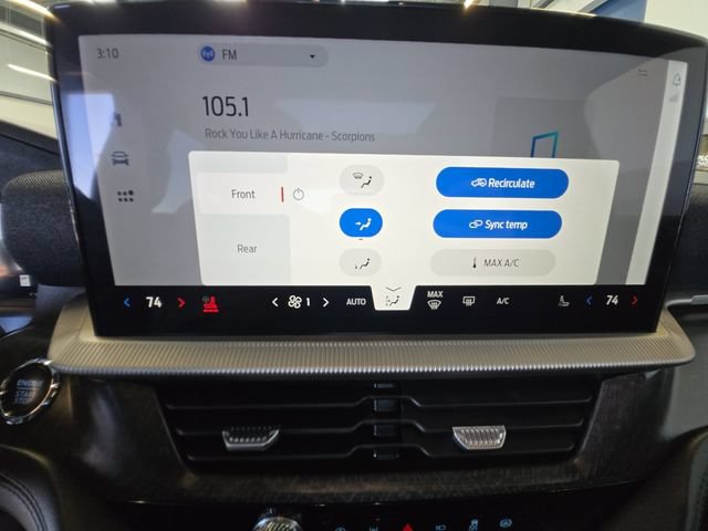 Certified 2025 Ford Explorer Platinum w/ LUX Leather Package AWD/4WD image 17