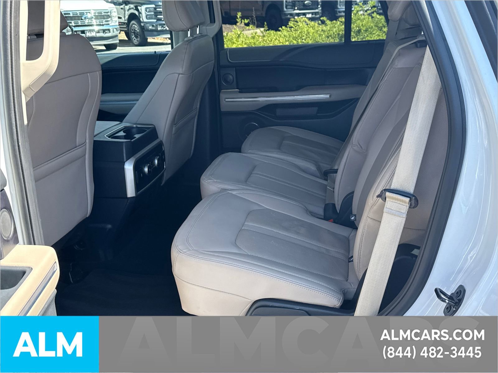Certified 2024 Ford Expedition Limited image 28