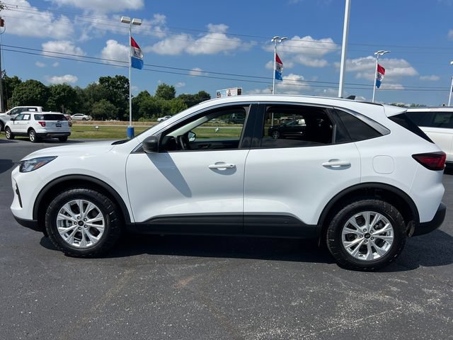 Certified 2023 Ford Escape Active w/ Tech Pack #1 AWD/4WD image 4