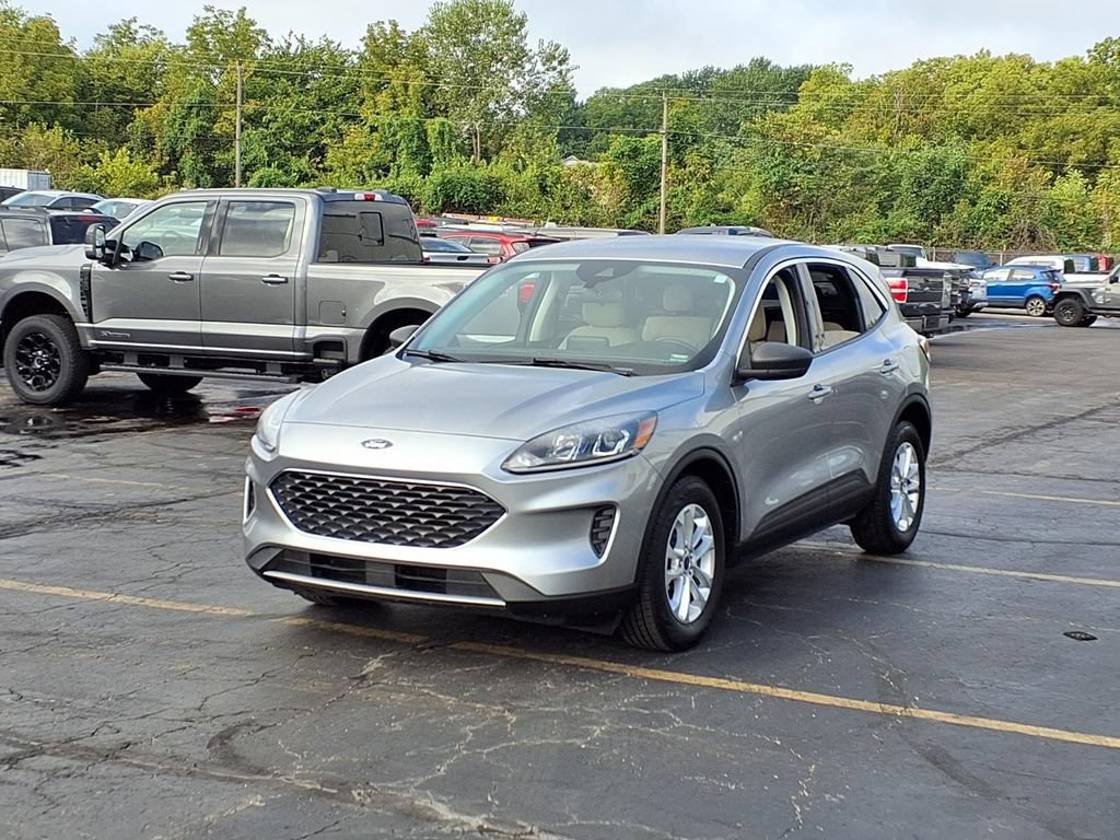 Certified 2022 Ford Escape SE w/ Convenience Package FWD image 7