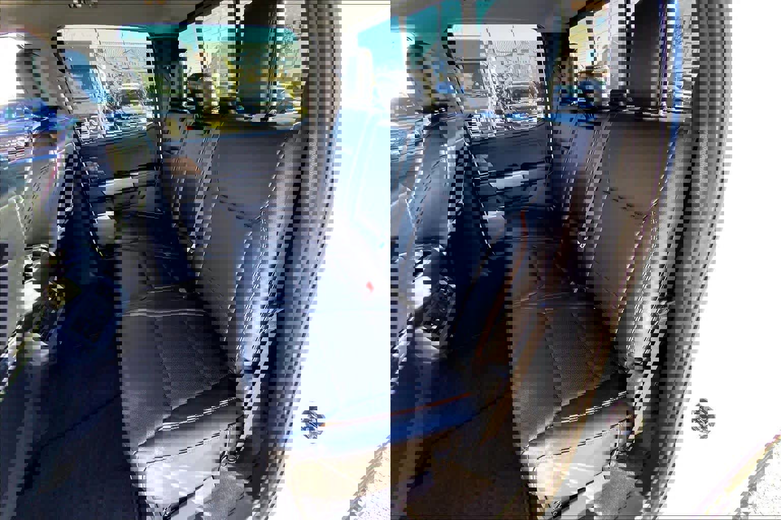 Certified 2026 Ford F250 Lariat w/ Tremor Off-Road Package image 19