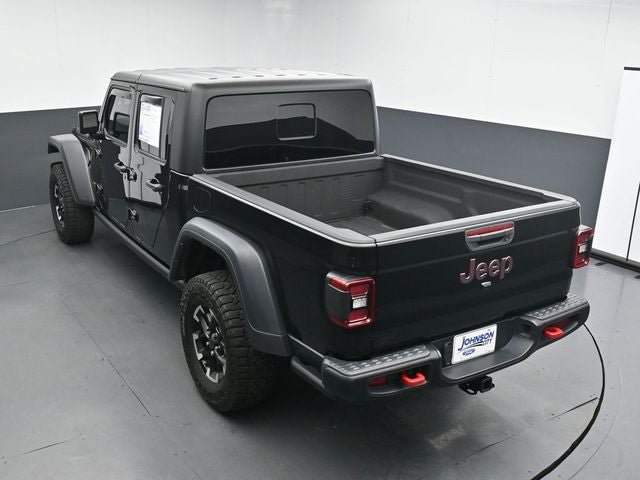 Used 2024 Jeep Gladiator Rubicon w/ Technology Group AWD/4WD image 22