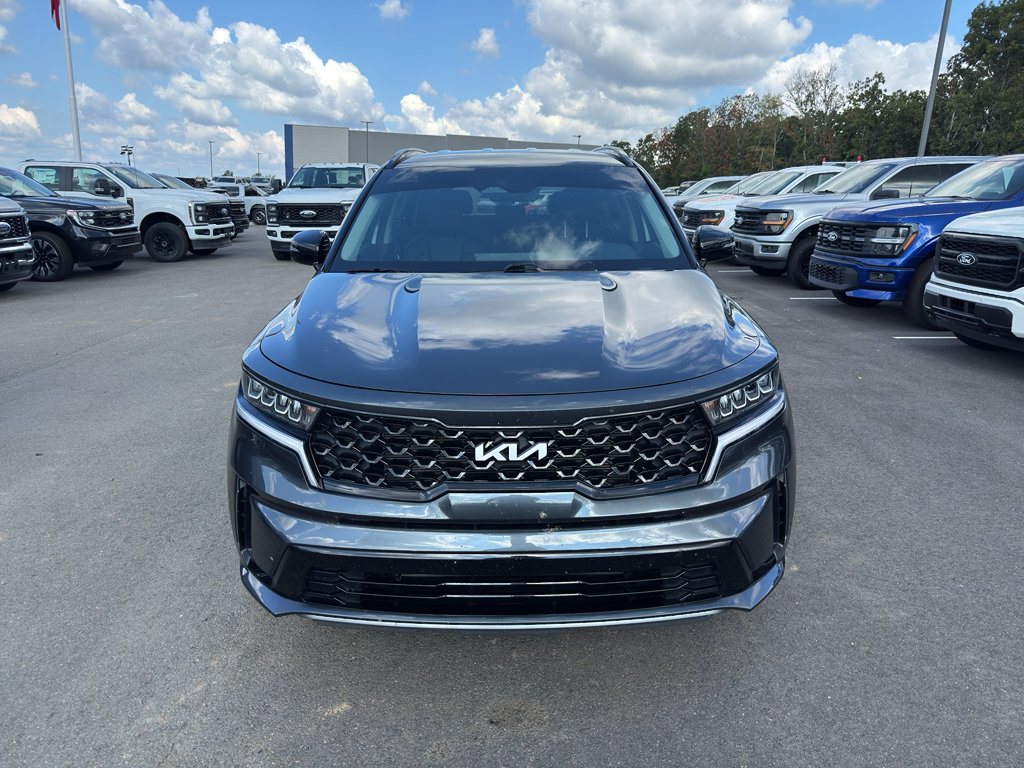 Used 2022 Kia Sorento S FWD image 2