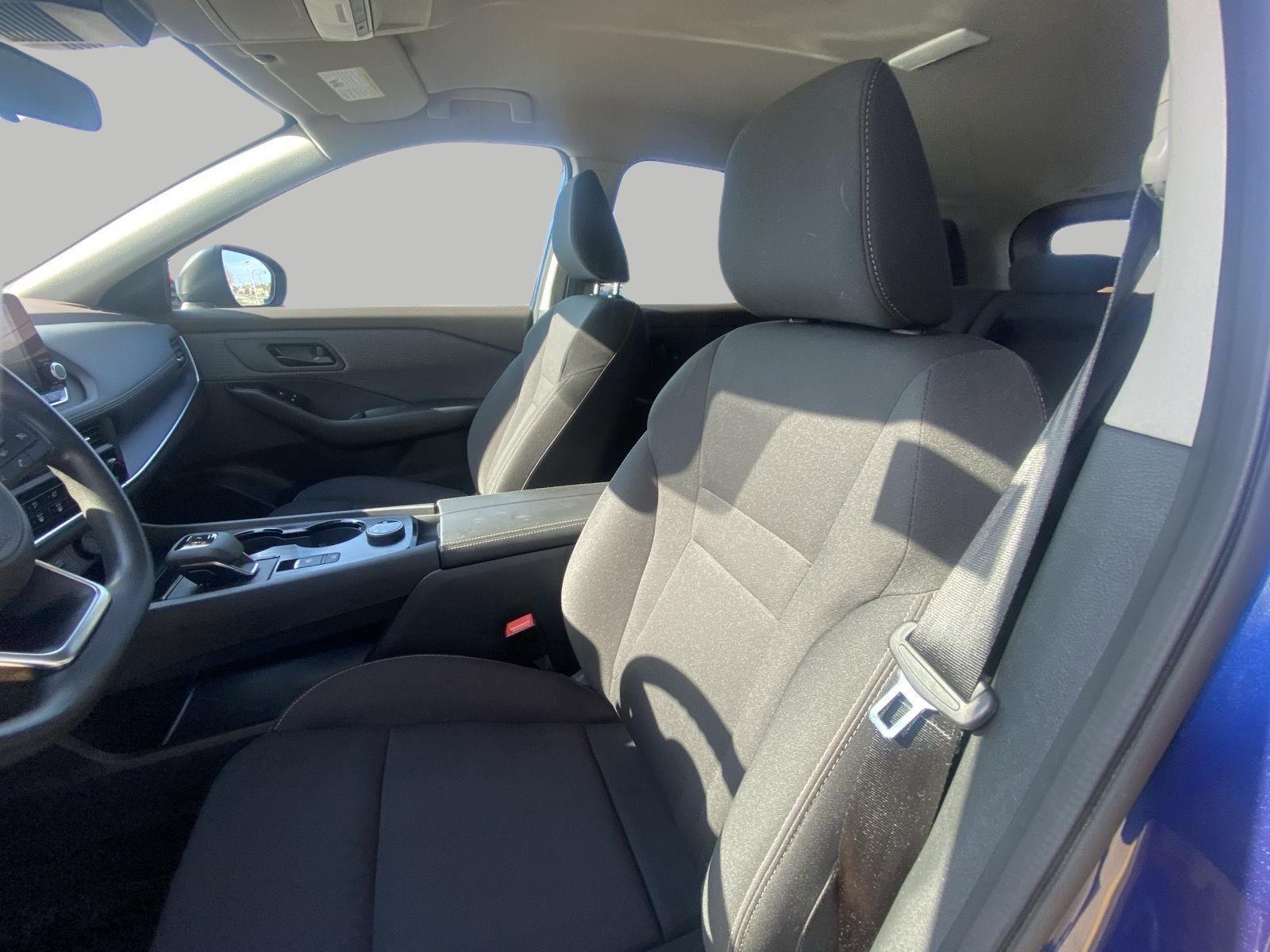 Used 2023 Nissan Rogue S AWD/4WD image 13