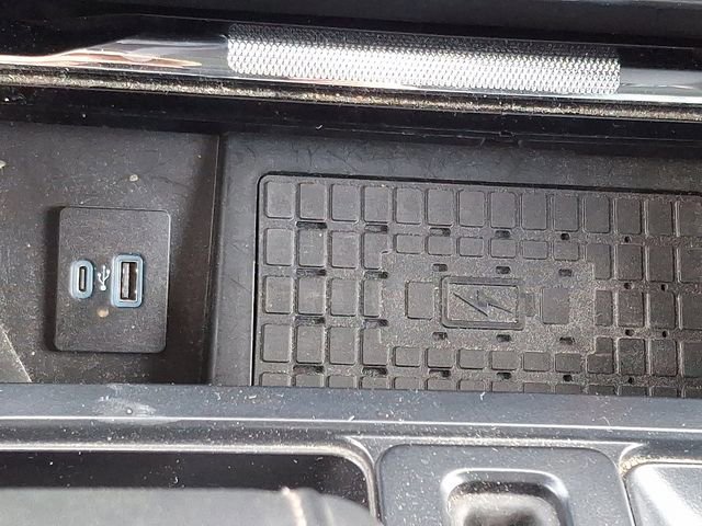 Certified 2023 Ford F150 Lariat image 30