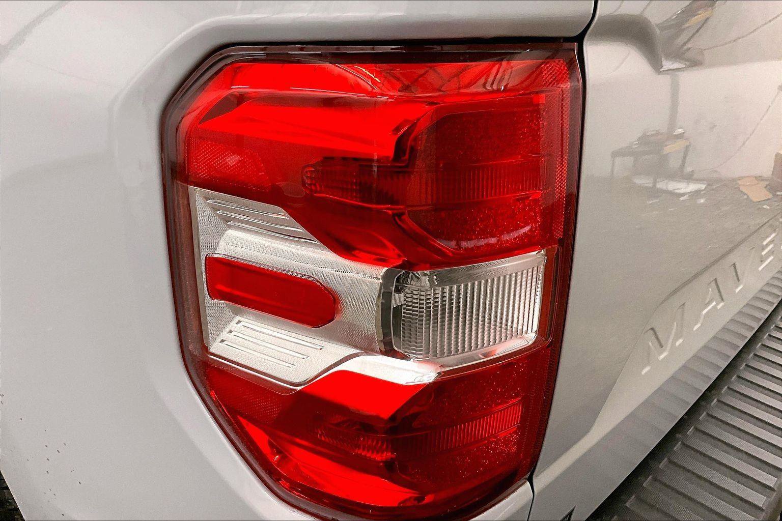 Certified 2025 Ford Maverick XL w/ Equipment Group 102A image 28