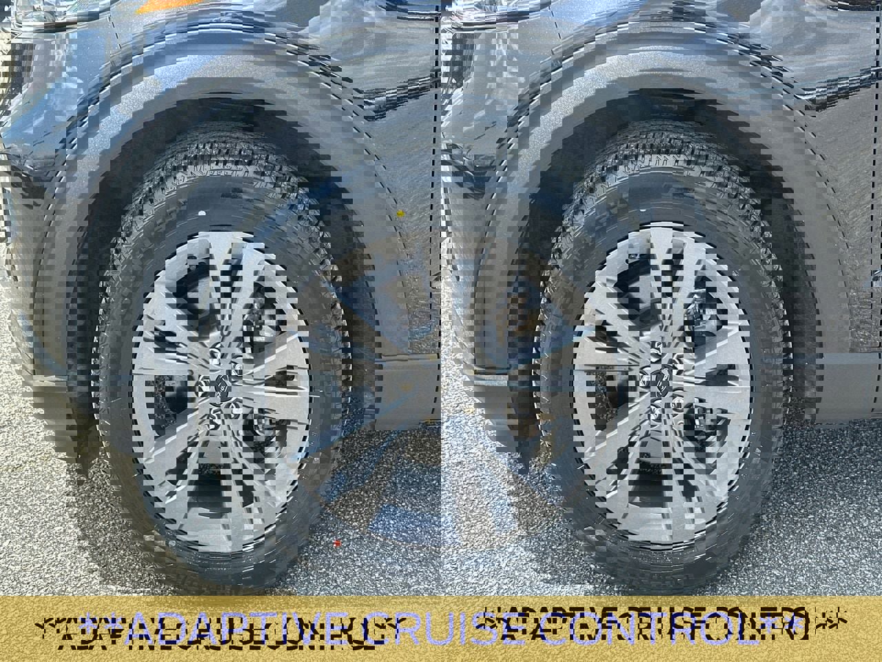 Certified 2022 Ford Explorer XLT w/ Equipment Group 202A image 13