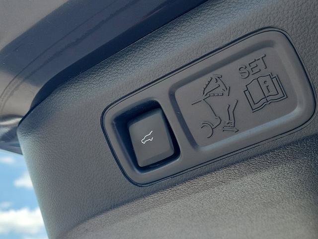 Certified 2024 Ford Expedition Limited RWD image 11