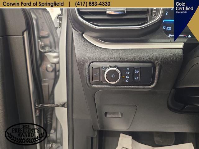 Certified 2023 Ford Explorer XLT w/ Equipment Group 202A AWD/4WD image 34
