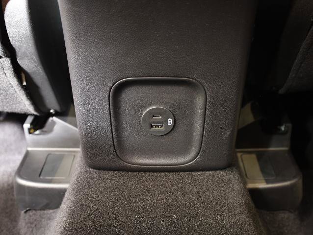 Certified 2022 Ford Escape SE w/ SE Sport Appearance Package AWD/4WD image 32