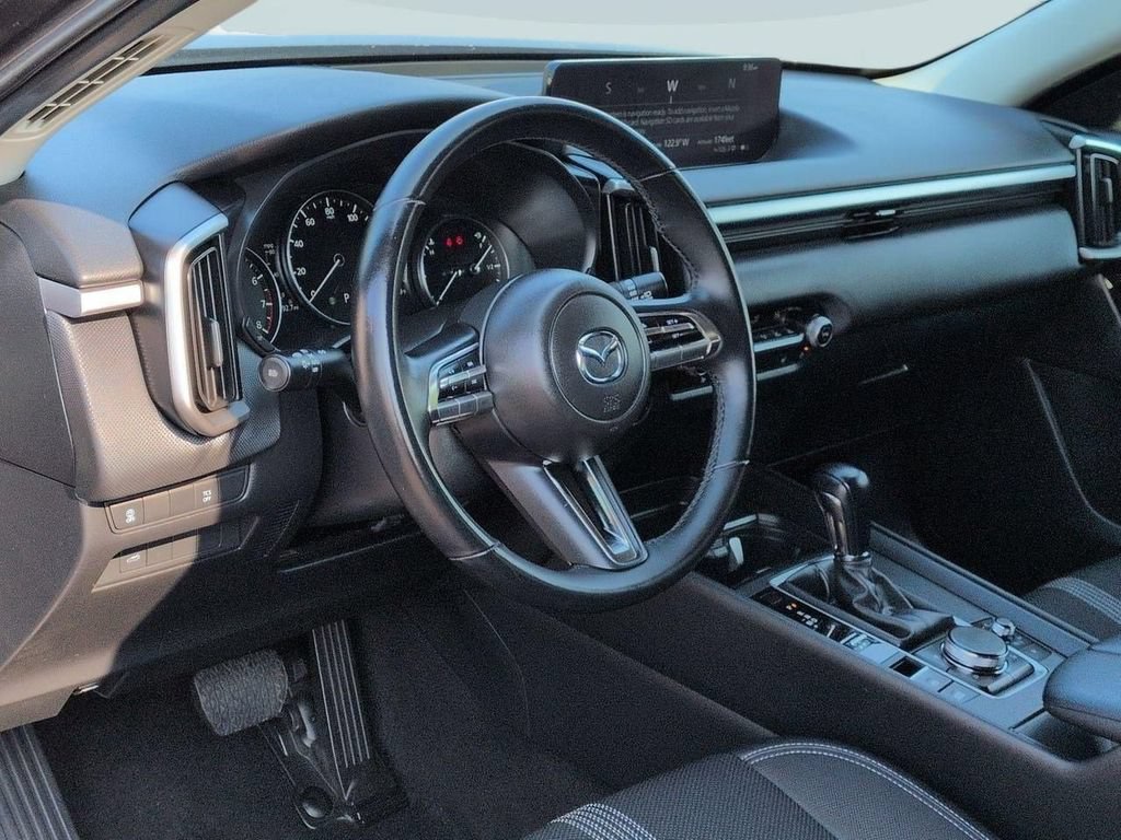 Used 2025 MAZDA CX-50 AWD 2.5 S w/ Preferred Package image 11
