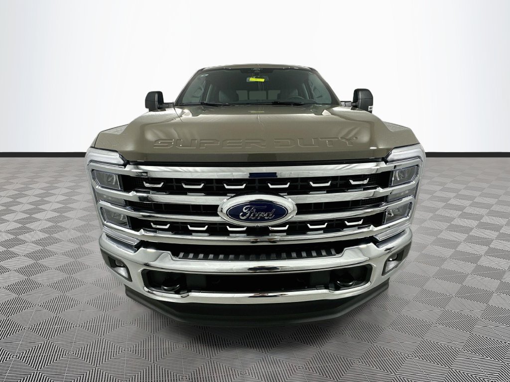 Certified 2026 Ford F350 XLT w/ XLT Premium Package AWD/4WD image 2