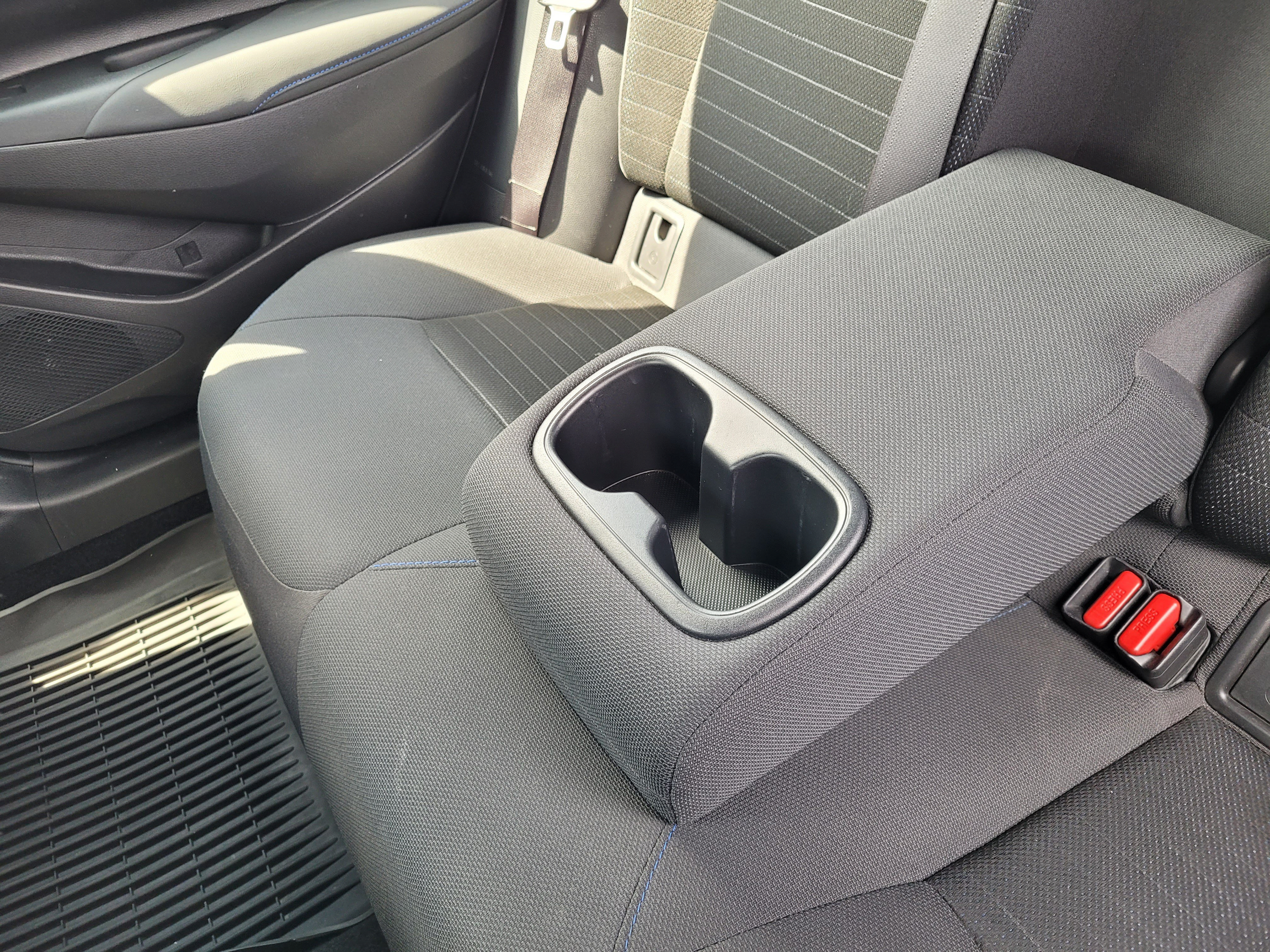 Used 2022 Toyota Corolla SE FWD image 17
