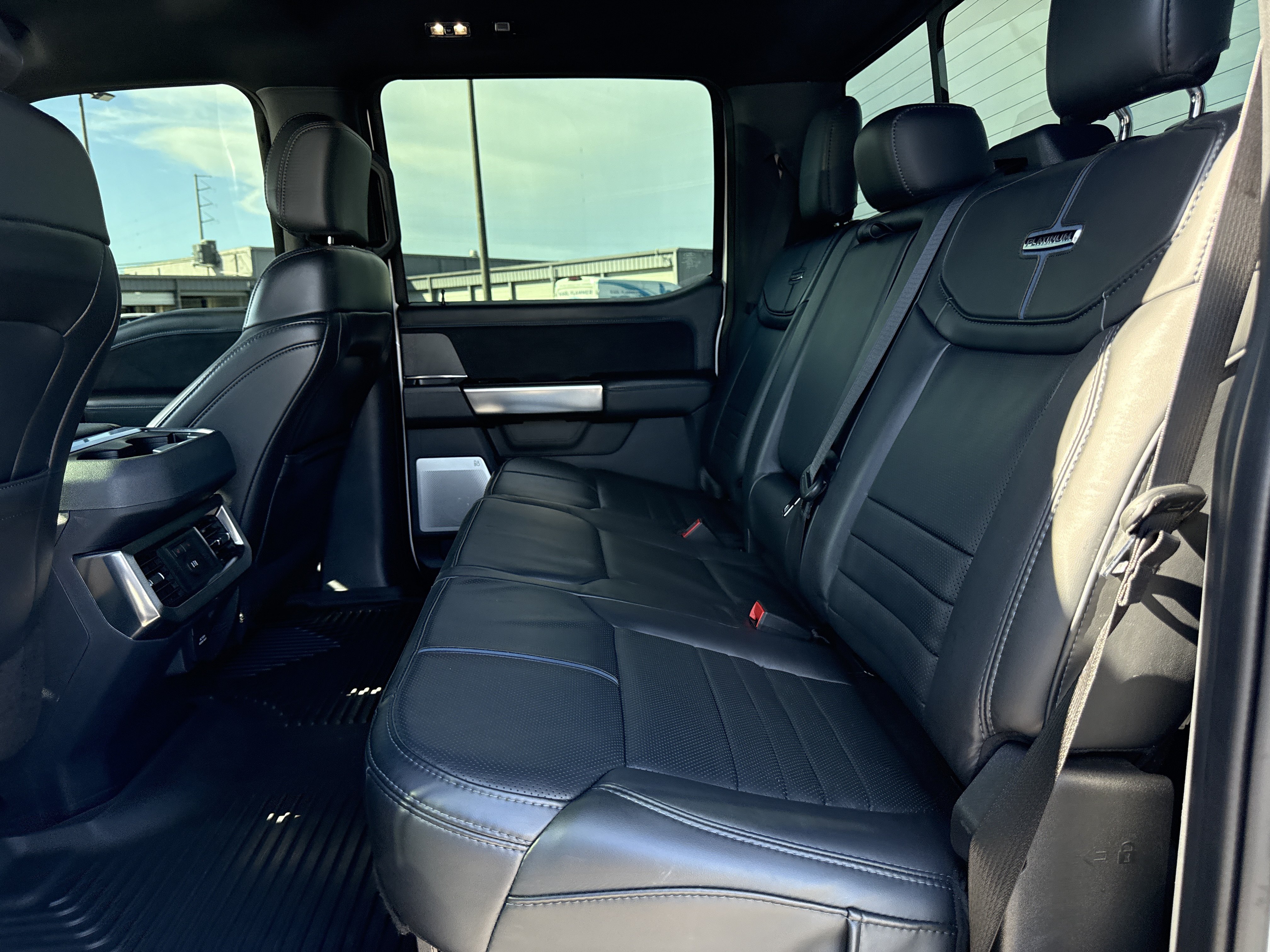 Certified 2025 Ford F250 Platinum AWD/4WD image 17