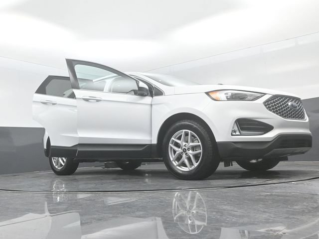 Certified 2024 Ford Edge SEL w/ Convenience Package AWD/4WD image 27