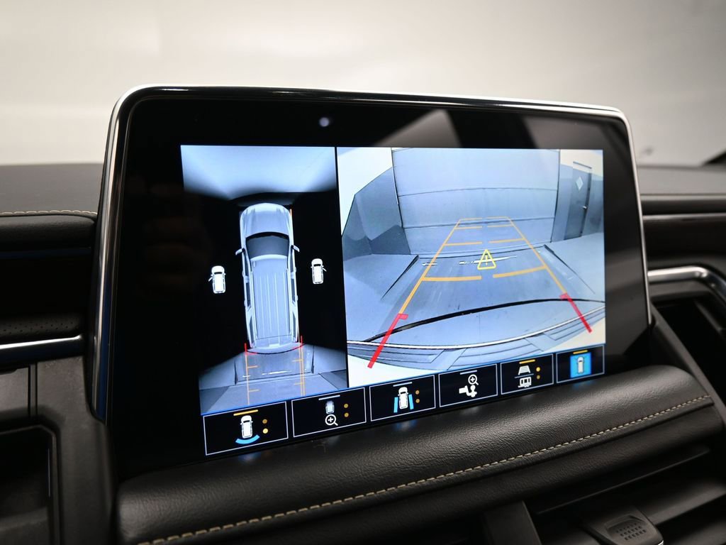 Used 2021 Chevrolet Tahoe Premier w/ Premium Package image 15