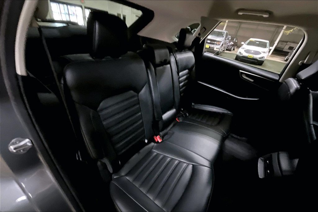 Certified 2024 Ford Edge SEL AWD/4WD image 25