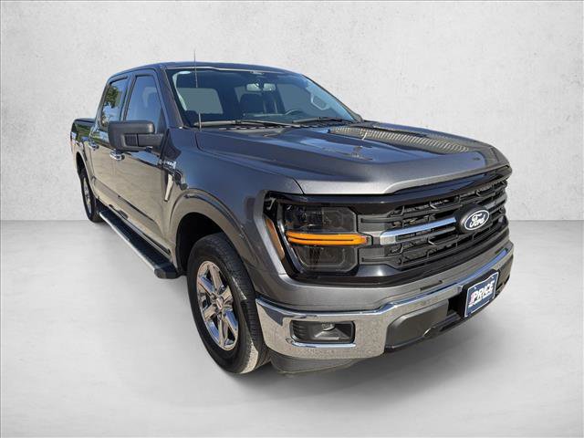 Certified 2024 Ford F150 XLT w/ Mobile Office Package RWD image 7