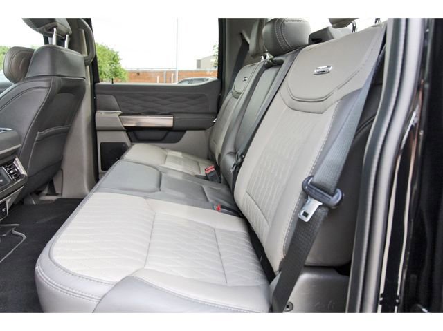 Certified 2026 Ford F250 Platinum w/ Platinum Plus Package AWD/4WD image 12