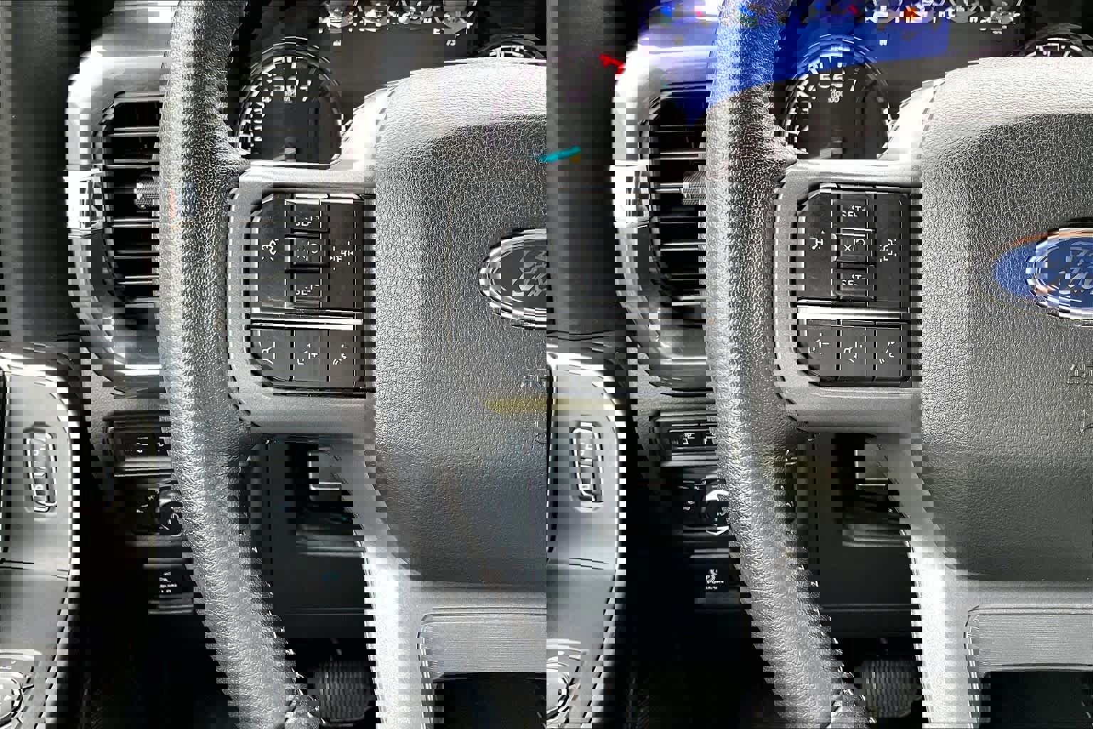 Certified 2022 Ford F150 XLT w/ Equipment Group 302A High image 24