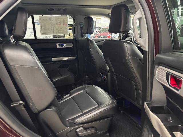 Certified 2022 Ford Explorer Limited w/ Equipment Group 301A image 13