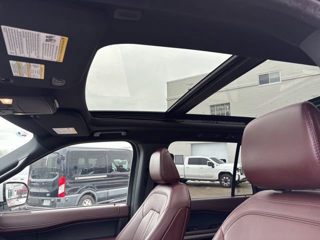 Certified 2024 Ford Expedition Limited image 17