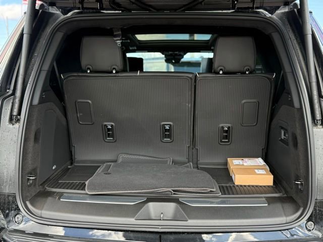Used 2026 Cadillac Escalade Platinum Sport w/ LPO, Floor Liner Package image 41