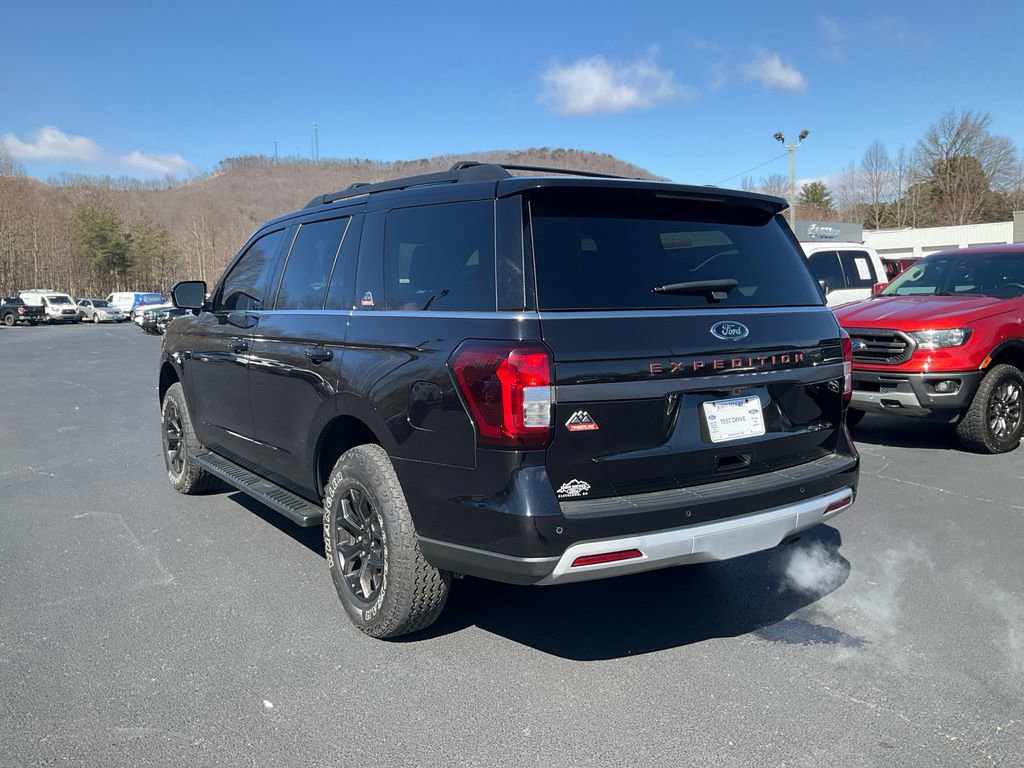 Certified 2024 Ford Expedition Timberline image 5