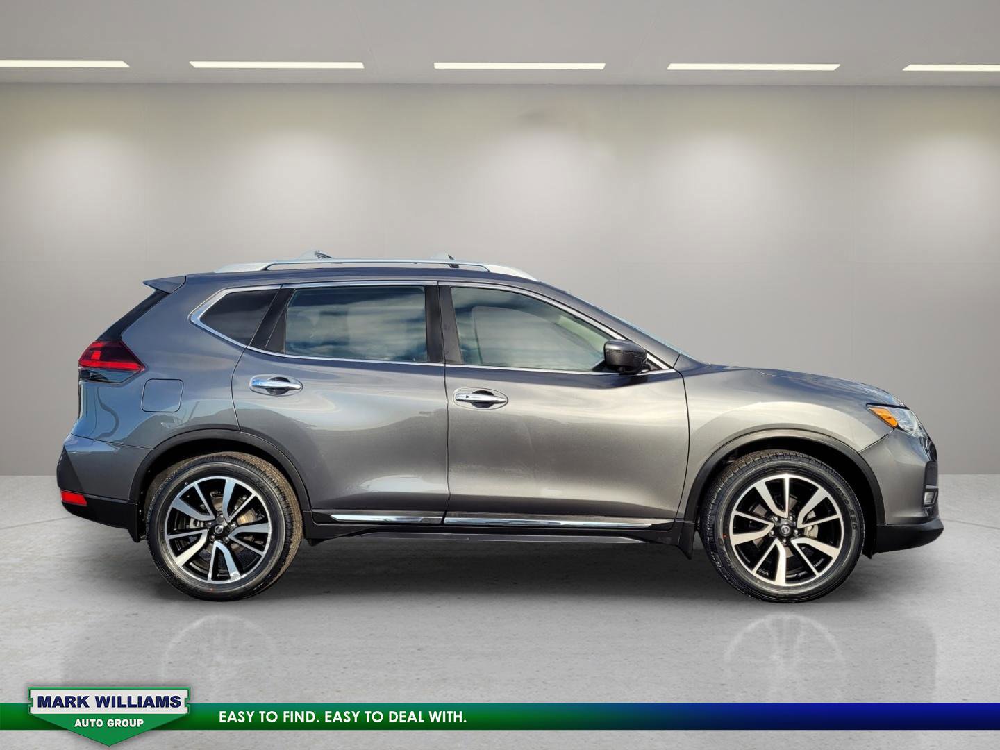 Used 2019 Nissan Rogue SL w/ Premium Package image 6