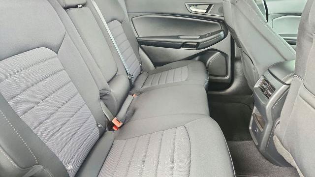 Certified 2023 Ford Edge SE w/ Black Appearance Package AWD/4WD image 32