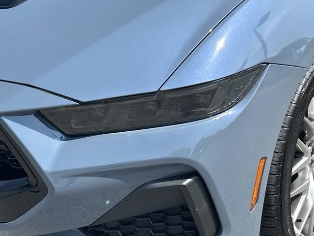 Certified 2025 Ford Mustang GT Premium RWD image 9