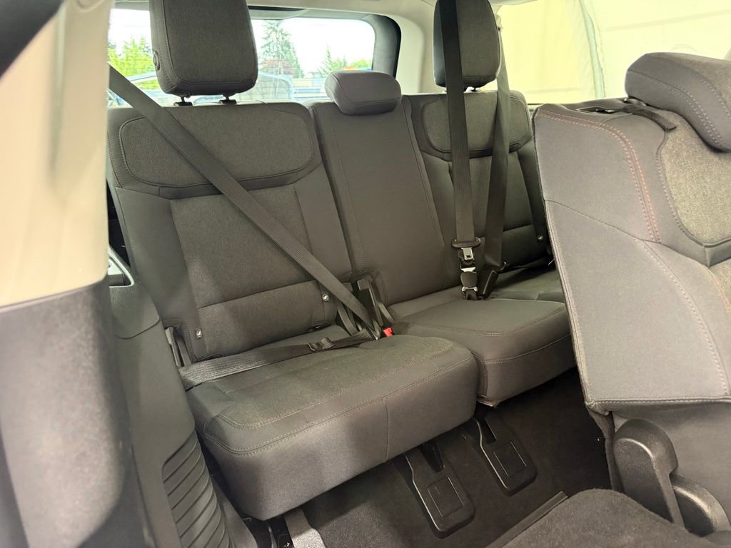 Certified 2025 Ford Expedition Max Active AWD/4WD image 32