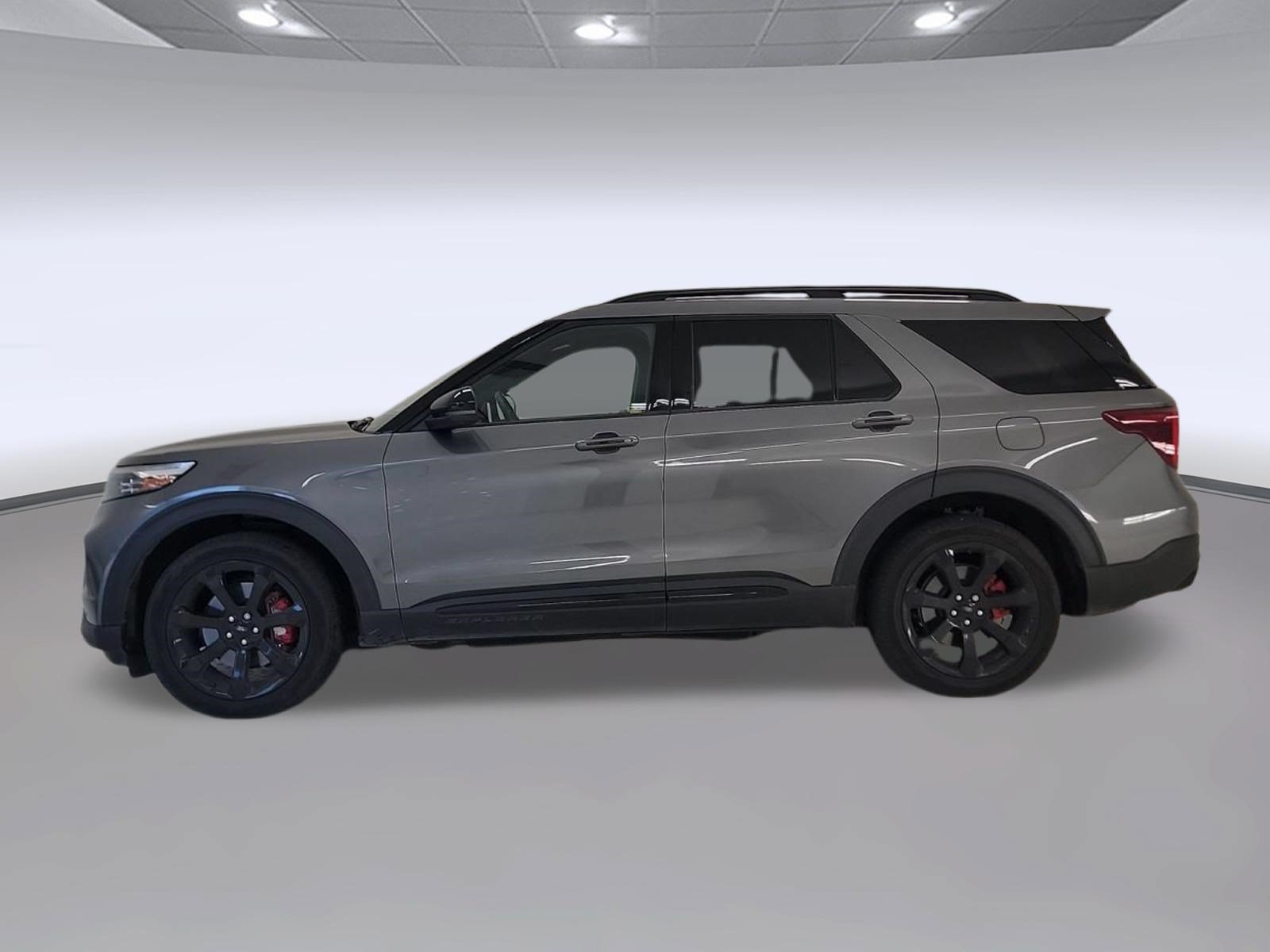 Certified 2023 Ford Explorer ST w/ Equipment Group 401A AWD/4WD image 2