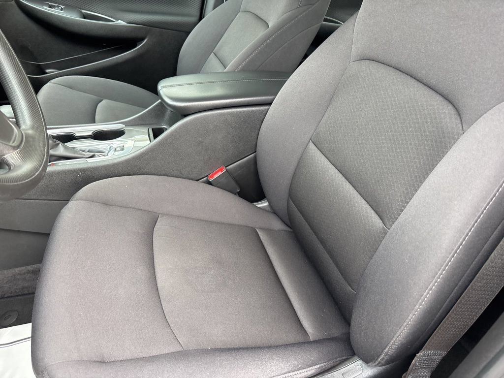 Used 2023 Chevrolet Malibu LT FWD image 22