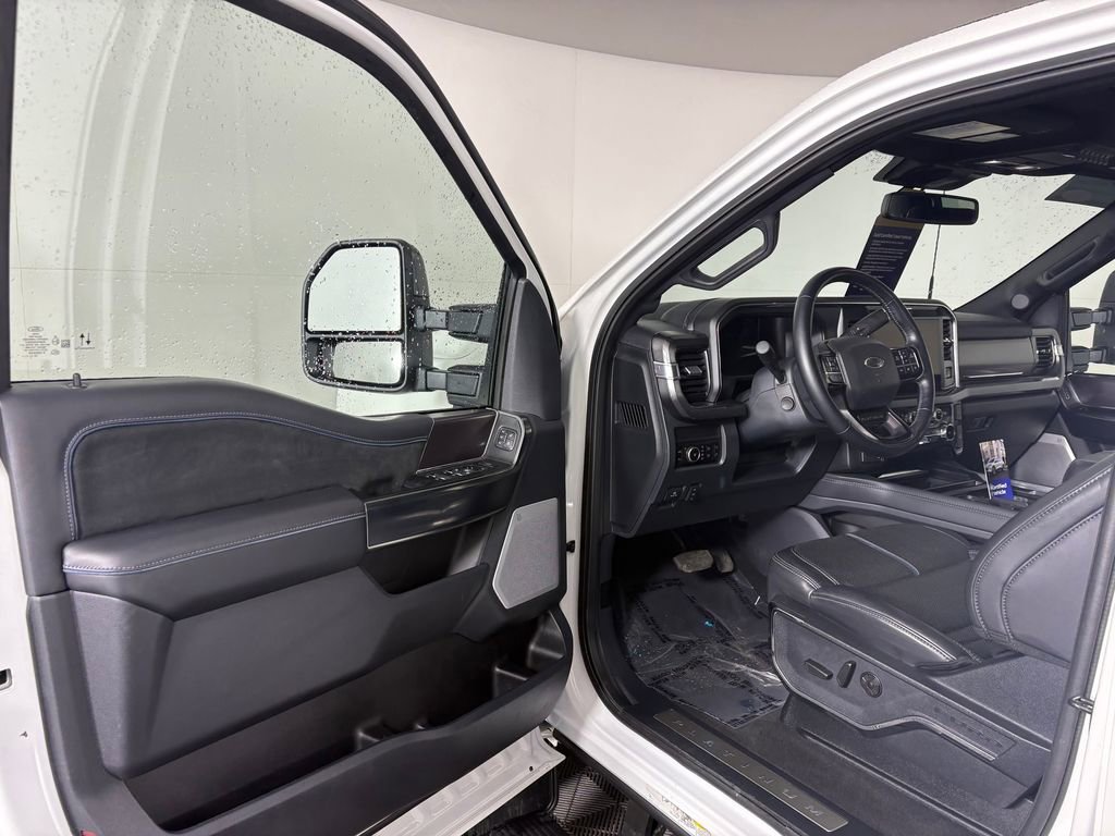 Certified 2026 Ford F450 Platinum w/ FX4 Off-Road Package AWD/4WD image 12