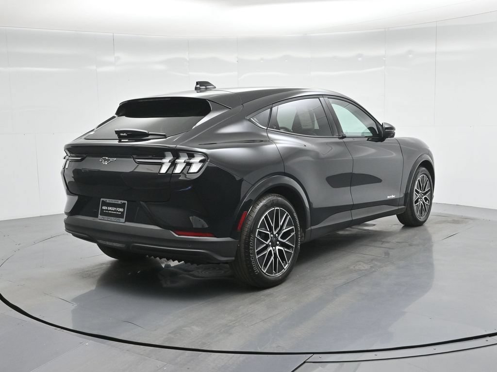 Certified 2025 Ford Mustang Mach-E Premium RWD image 28