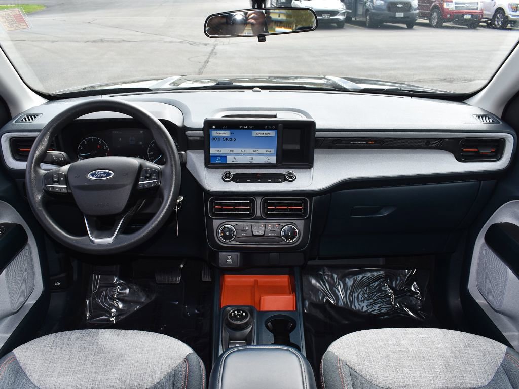Certified 2023 Ford Maverick XLT FWD image 4