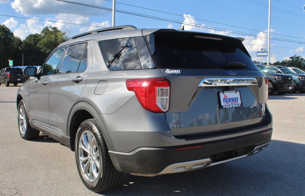 Certified 2021 Ford Explorer XLT w/ Equipment Group 202A AWD/4WD image 7