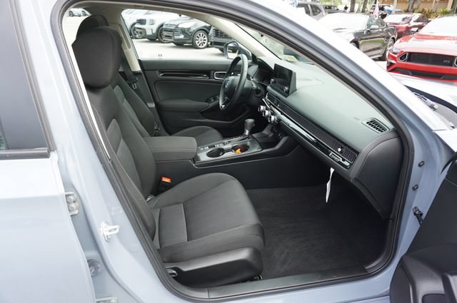 Used 2024 Honda Civic EX image 3