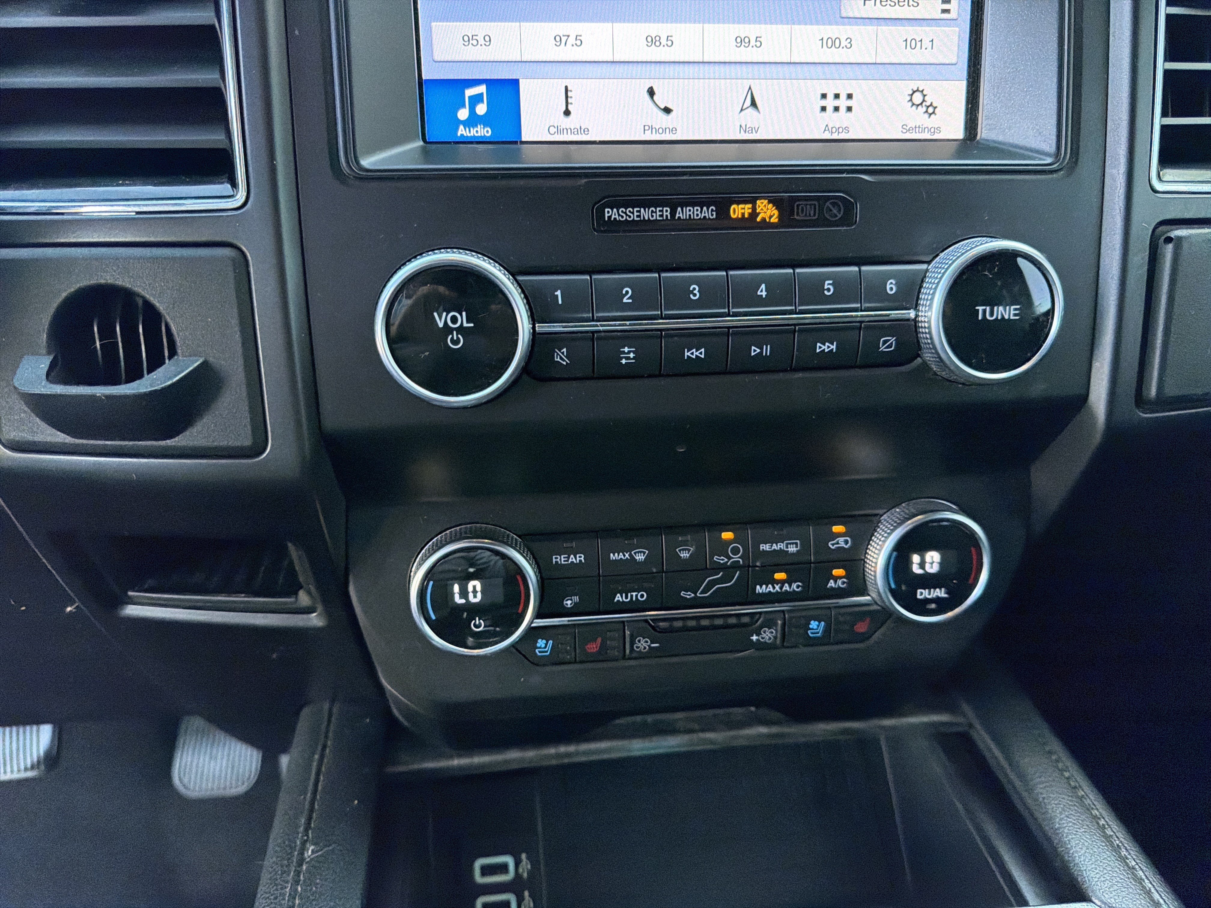 Certified 2019 Ford Expedition Max Limited AWD/4WD image 40