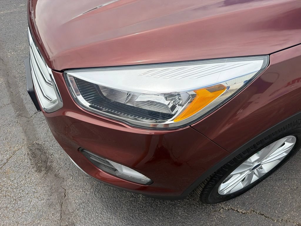 Certified 2018 Ford Escape SE w/ SE Sync 3 Package FWD image 15