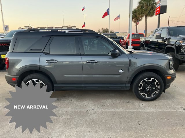 Certified 2024 Ford Bronco Sport Outer Banks w/ Tech Package image 2