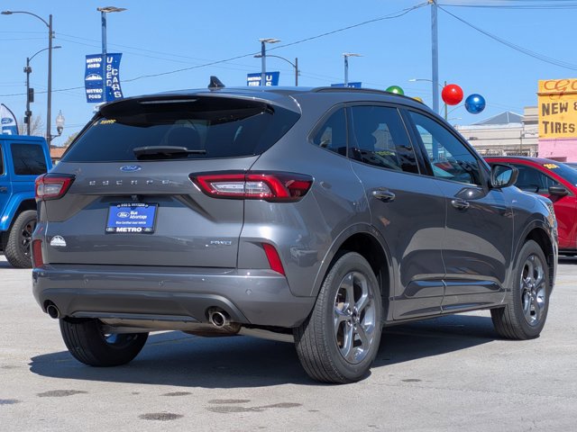 Certified 2024 Ford Escape ST-Line w/ Tech Pack #1 AWD/4WD image 4