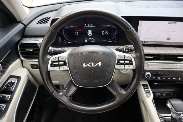 Used 2023 Kia Telluride EX w/ EX Captain's Chair Package AWD/4WD image 21