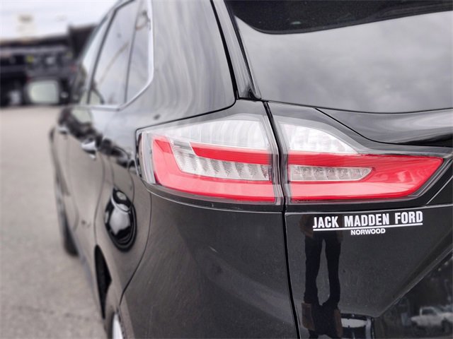 Certified 2022 Ford Edge SEL w/ Convenience Package image 9