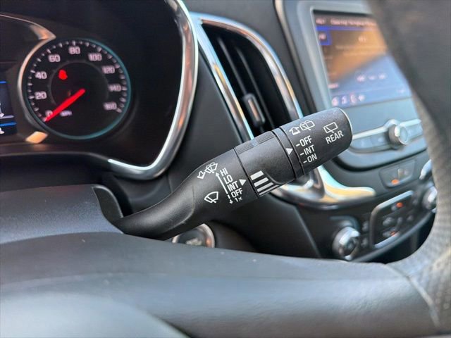 Used 2023 Chevrolet Equinox LT image 37
