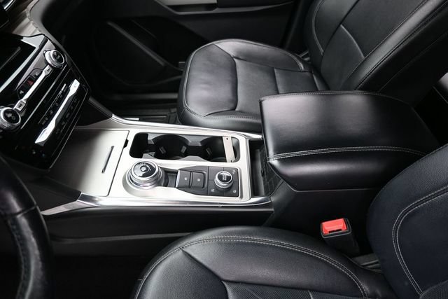 Certified 2021 Ford Explorer Limited AWD/4WD image 28