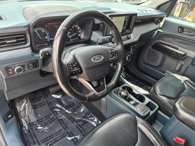 Certified 2024 Ford Maverick Lariat w/ Black Appearance Package FWD image 11